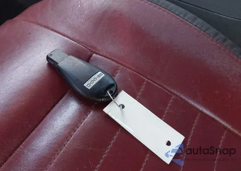 2013 Dodge Challenger R/T Plus from USA, damaged, VIN 2C3CDYBT5DH670284